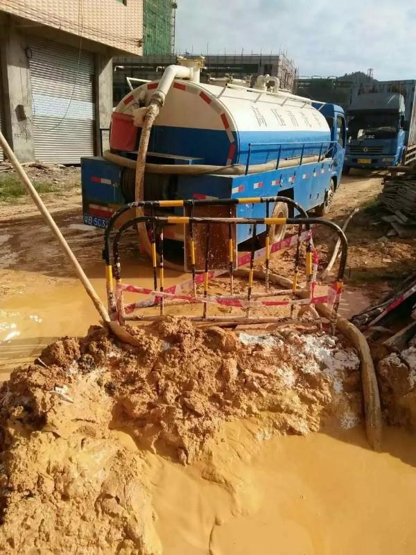 可克达拉工地淤泥清淤